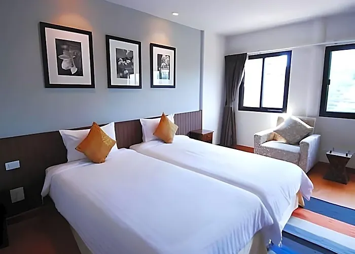 Coral Grand Place 3*