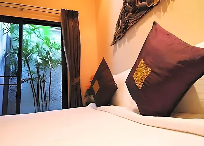 Coral Grand Place 3*